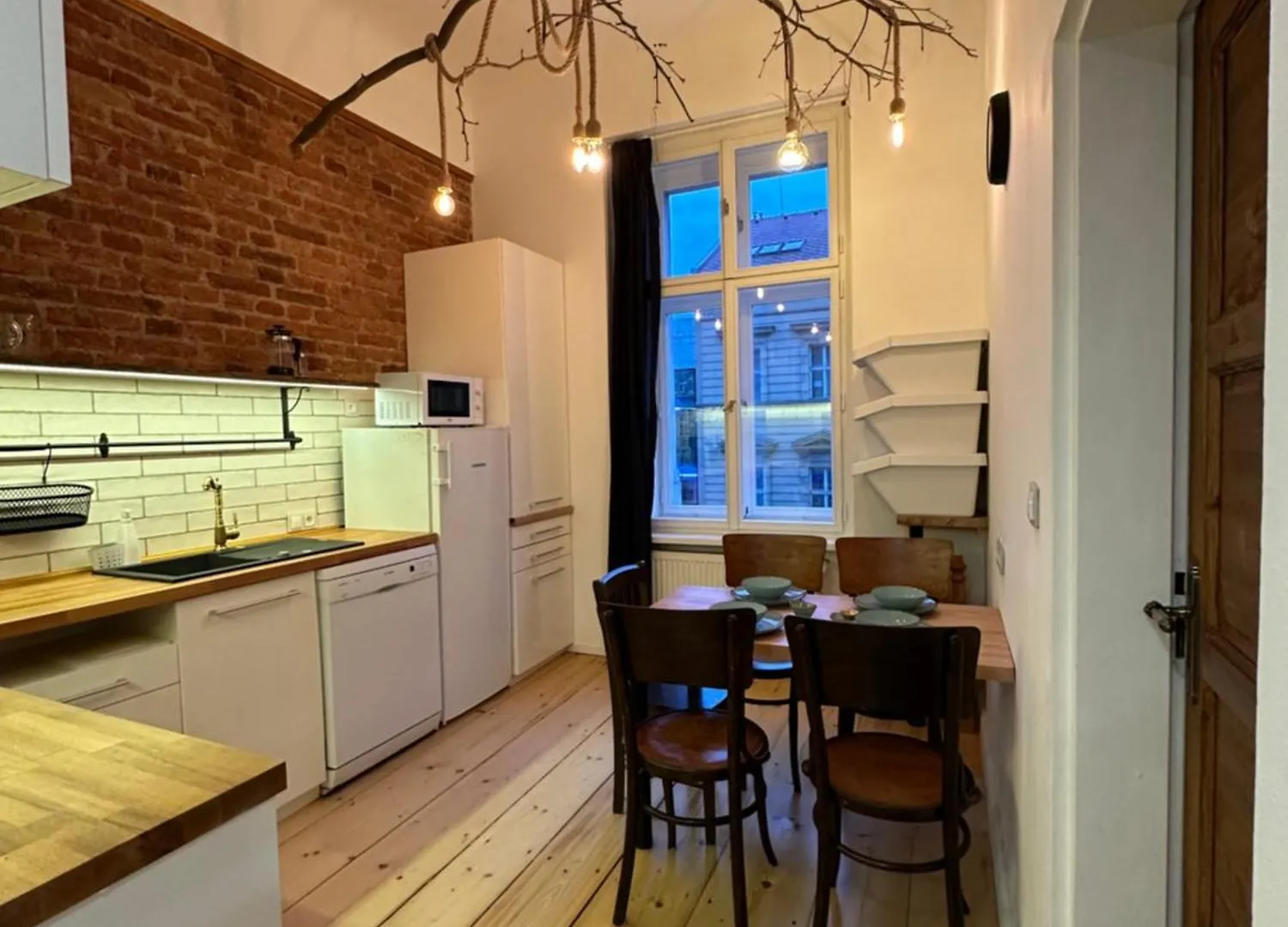 Cozy New Loft Apartment 프라하