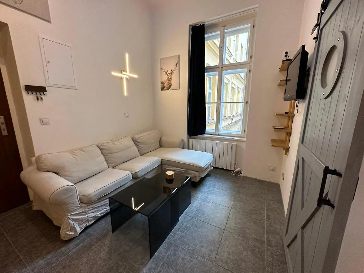 Cozy New Loft Apartment Praga República Checa