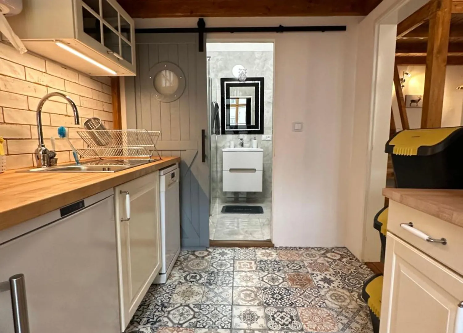 Cozy New Loft Apartment Praga 0*,  República Checa
